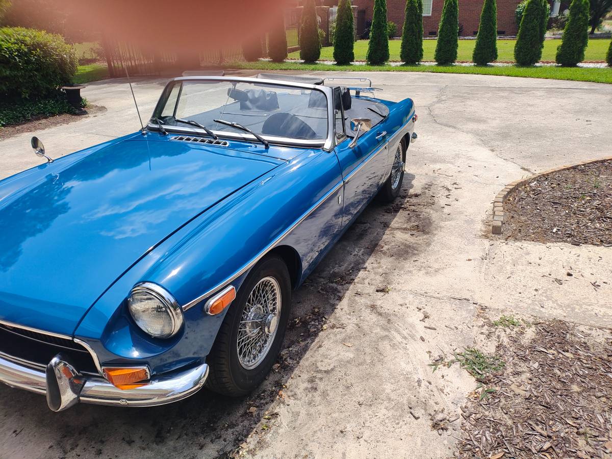 Mgb-roadster-1971-blue