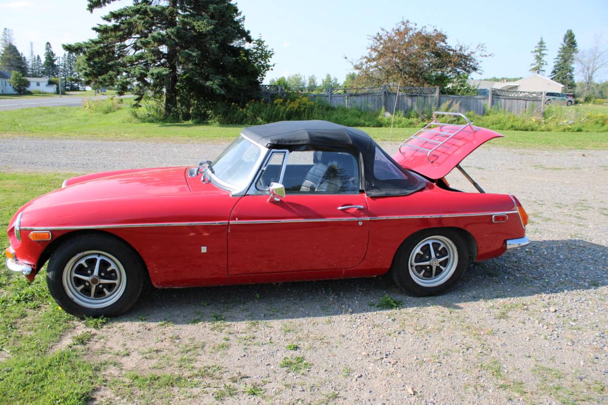 Mgb-roadster-1973-red