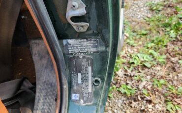 Mgb-roadster-1976-green-1