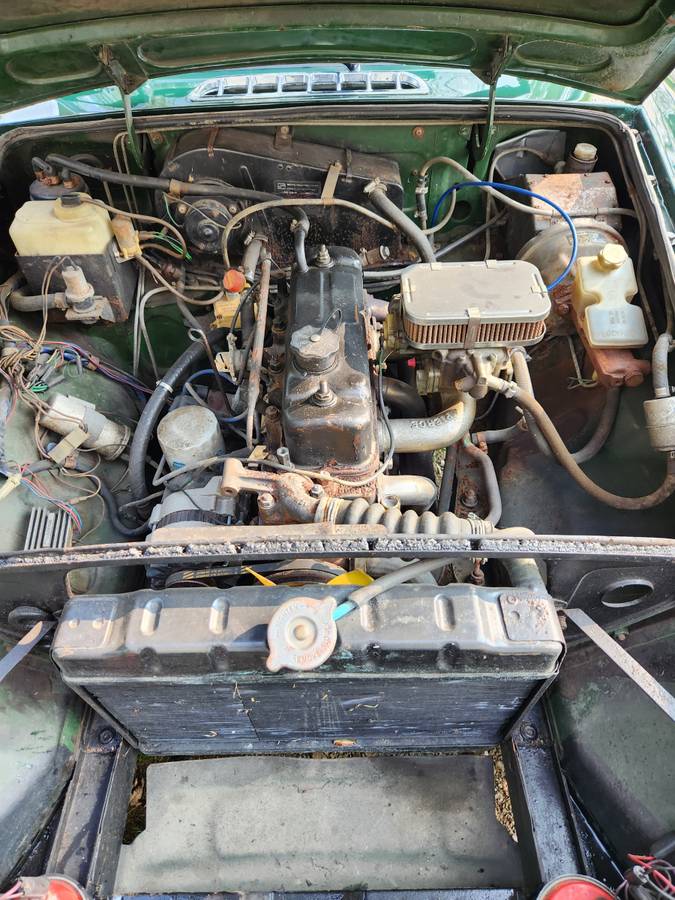 Mgb-roadster-1976-green-3