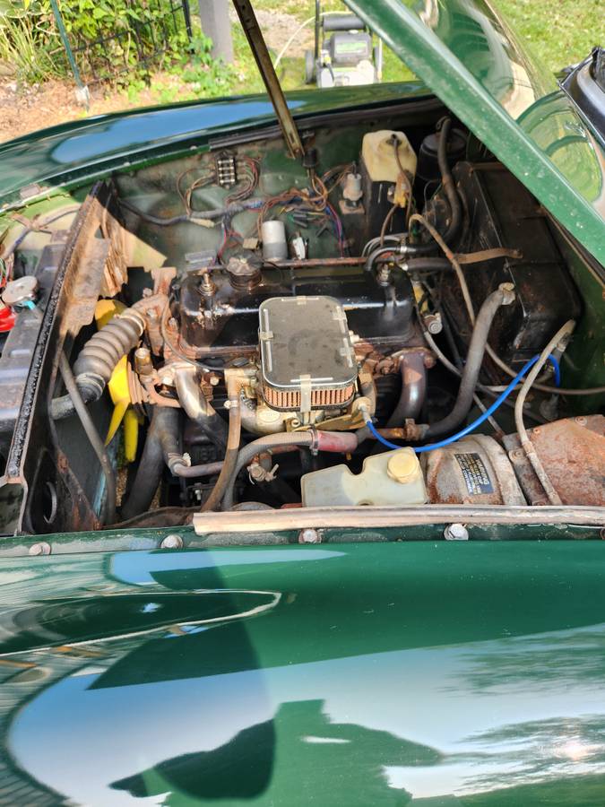 Mgb-roadster-1976-green-4