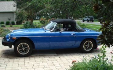 Mgb-roadster-1977-blue-2