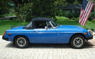 Mgb-roadster-1977-blue
