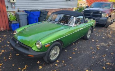 Mgb-roadster-1977-green-3