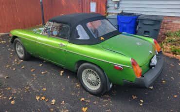 Mgb-roadster-1977-green