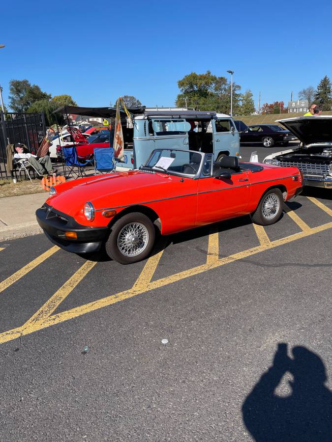 Mgb-roadster-1978-orange-1