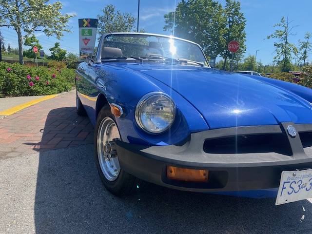 Mgb-roadster-1979-blue-4