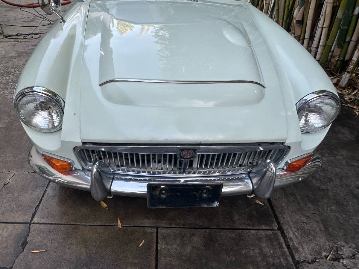 Mgc-ct-1969-white-1