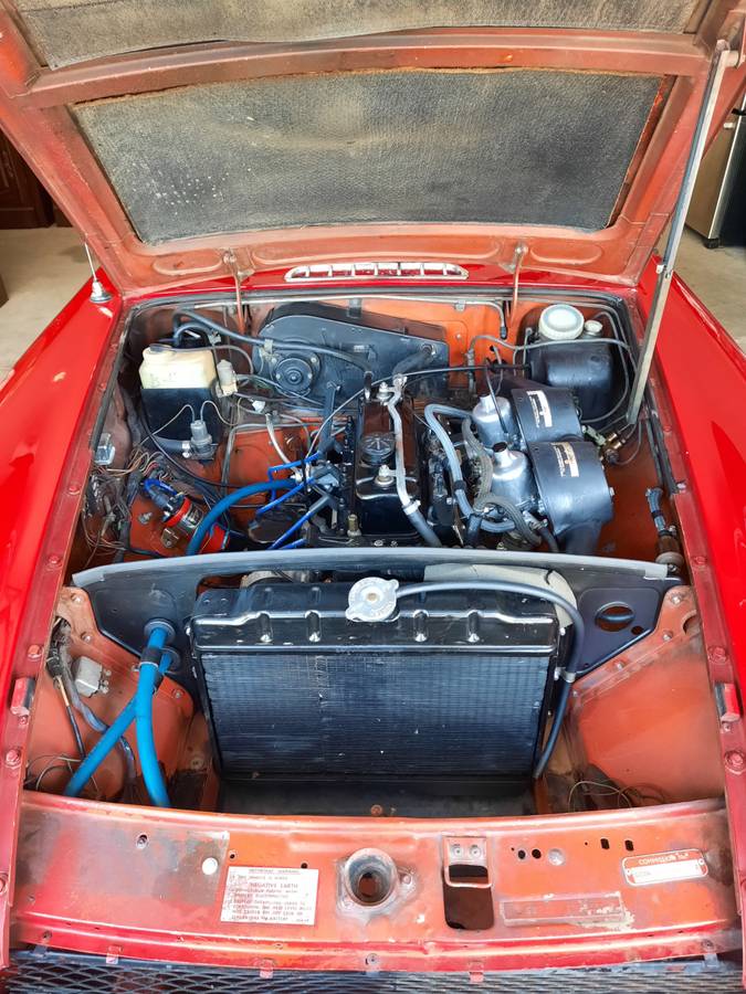 Mgmgb-1975-red-11