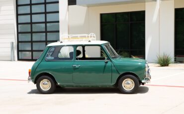 Mini-Classic-Mini-1974-Hatchback-11