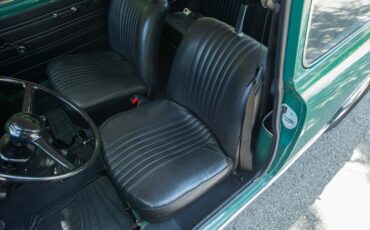 Mini-Classic-Mini-1974-Hatchback-21