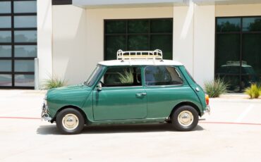 Mini-Classic-Mini-1974-Hatchback-4