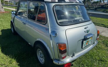 Mini-Classic-Mini-1994-Coupe-3