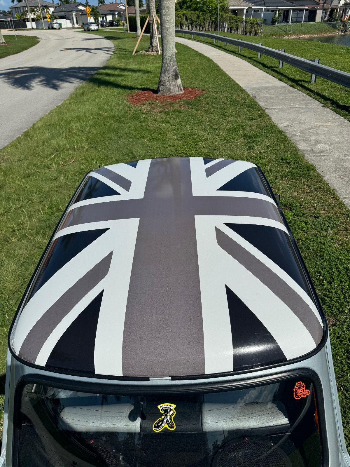 Mini-Classic-Mini-1994-Coupe-6