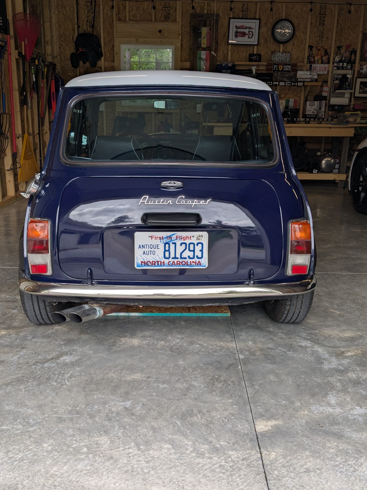 Mini-Cooper-1974-Hatchback-2