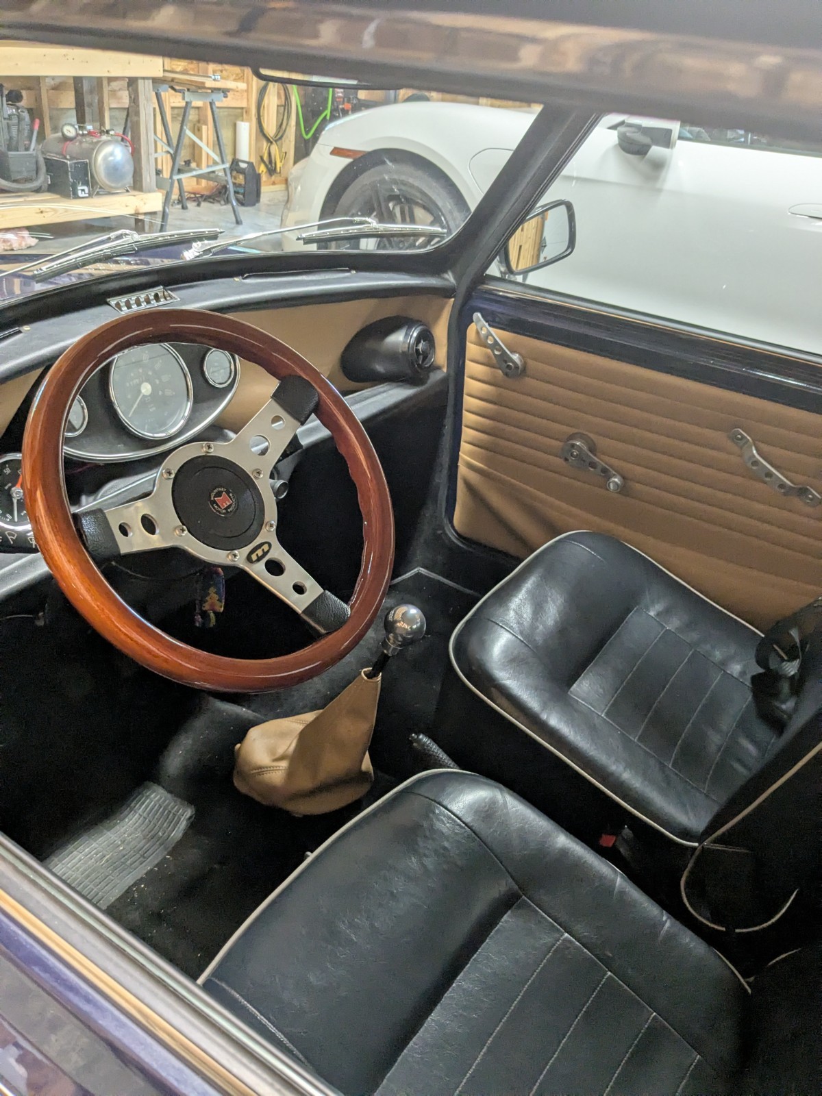 Mini-Cooper-1974-Hatchback-3