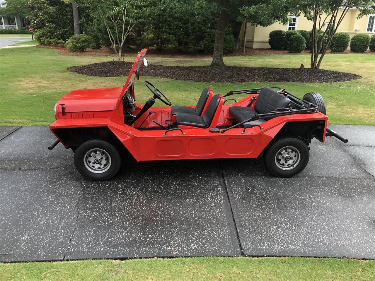 Mini-Moke-1967-Red-Black-38