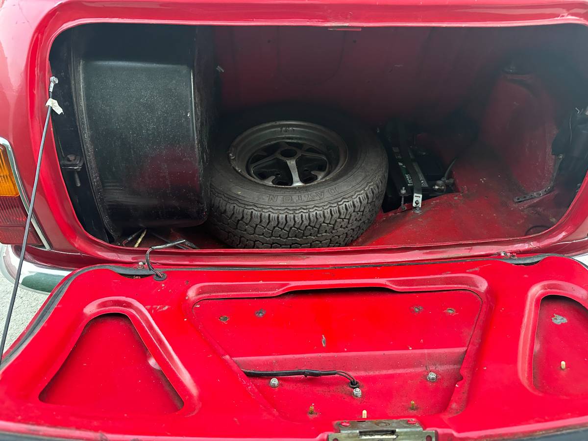 Mini-cooper-1300-1975-red-13