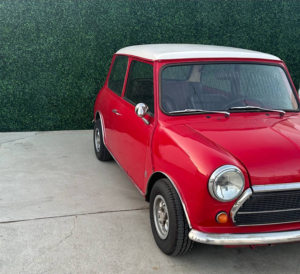 Mini-cooper-1300-1975-red-5