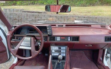 Mitsubish-starion-technica-1985-white-12