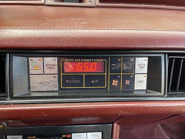 Mitsubish-starion-technica-1985-white-16