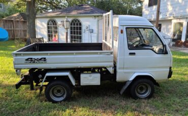 Mitsubishi-1979-white-10