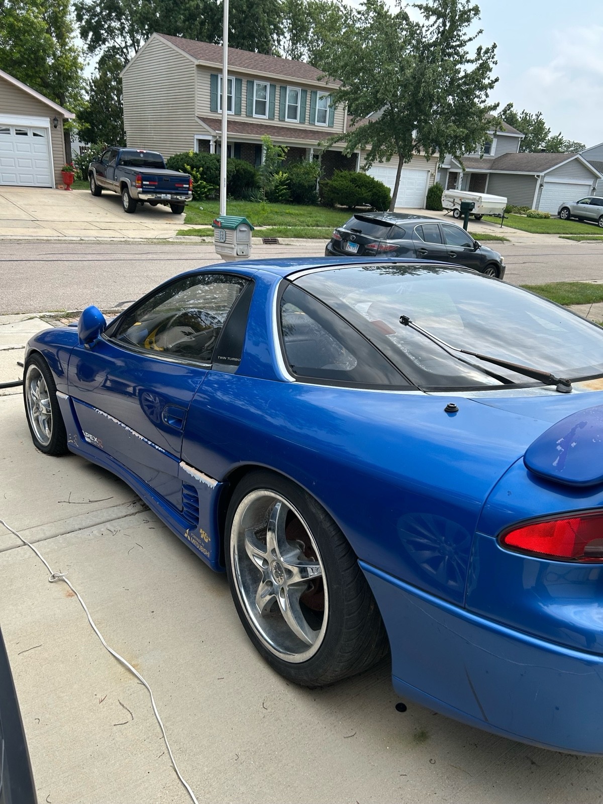 Mitsubishi-3000-Gt-1991-Coupe-11