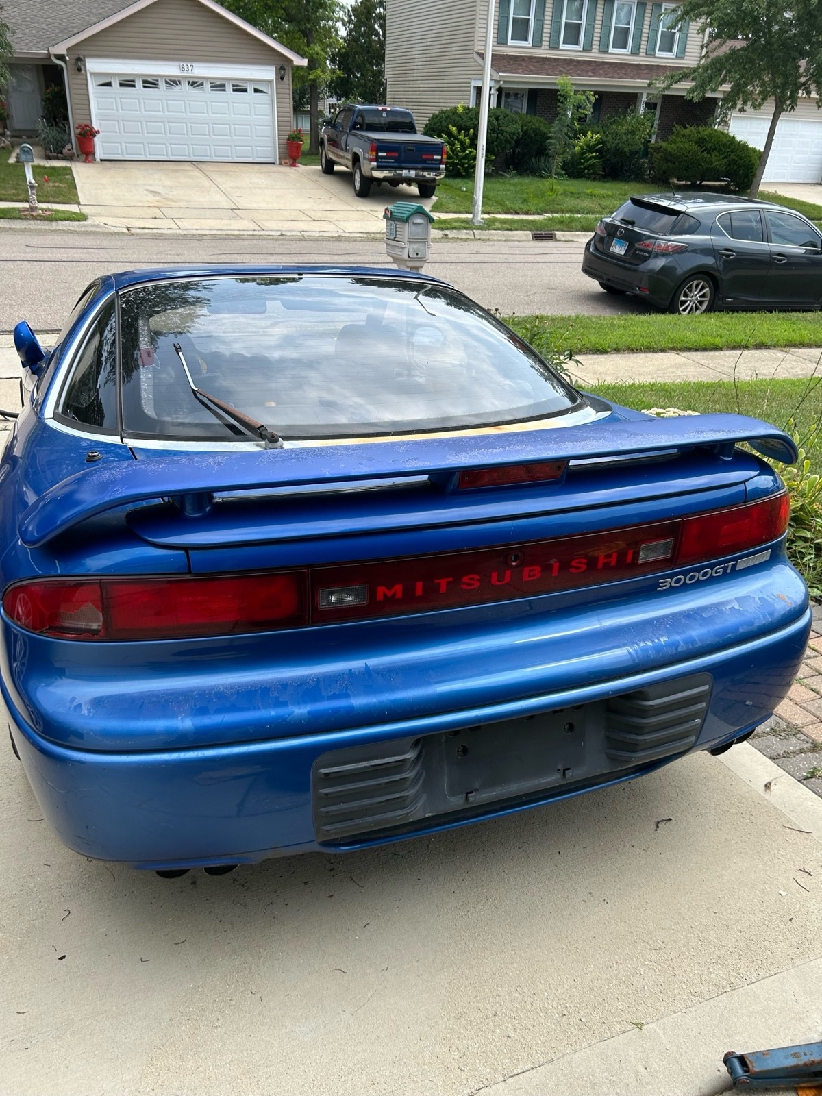 Mitsubishi-3000-Gt-1991-Coupe-14