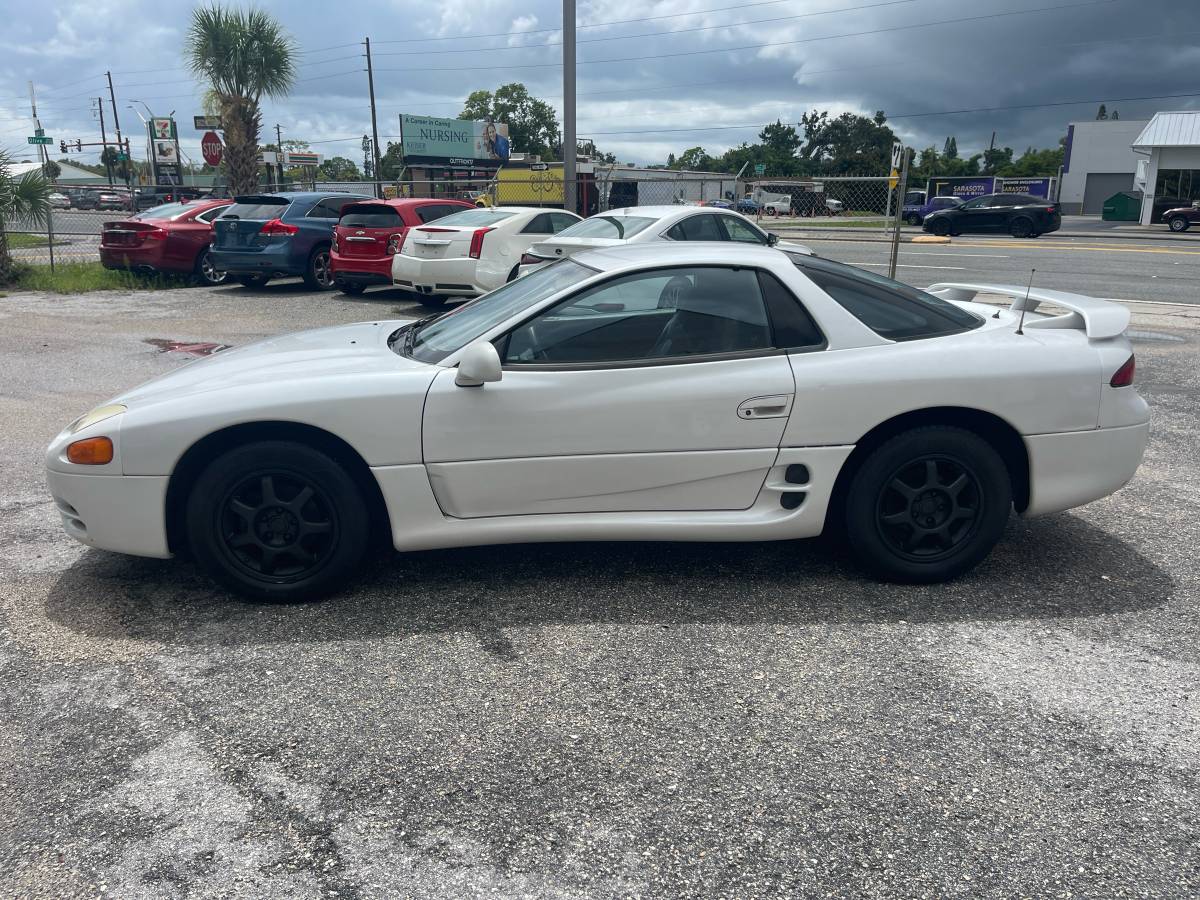 Mitsubishi-3000gt-1995-white-3
