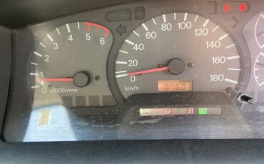 Mitsubishi-Delica-1995-Van-28
