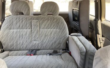 Mitsubishi-Delica-1995-Van-38