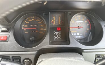 Mitsubishi-Pajero-1995-SUV-17