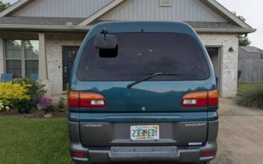 Mitsubishi-delica-1994-green-2