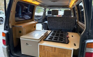 Mitsubishi-delica-diesel-1993-blue-15