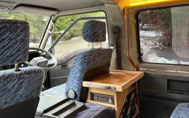 Mitsubishi-delica-diesel-1993-blue-6