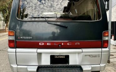 Mitsubishi-delica-l300-turbo-d-diesel-1993-grey-12