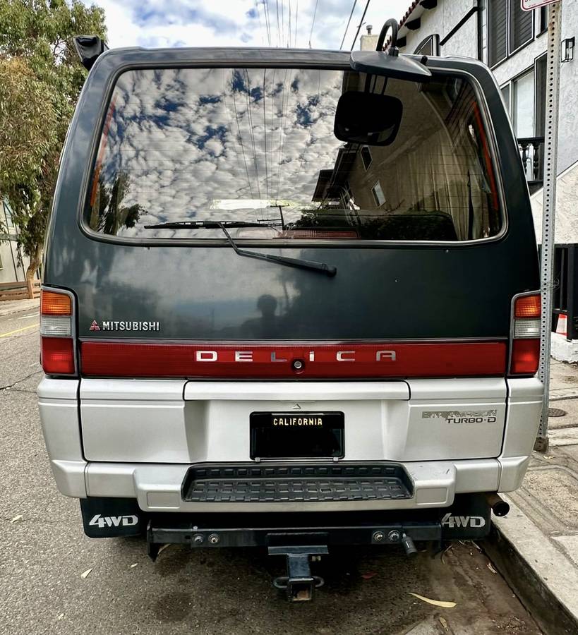 Mitsubishi-delica-l300-turbo-d-diesel-1993-grey-12