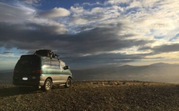 Mitsubishi-delica-l400-1994-green-19