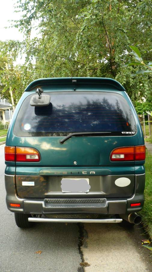 Mitsubishi-delica-l400-1994-green-6