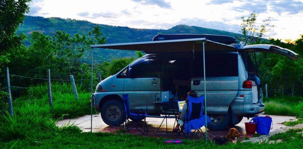 Mitsubishi-delica-l400-diesel-1995-grey-21