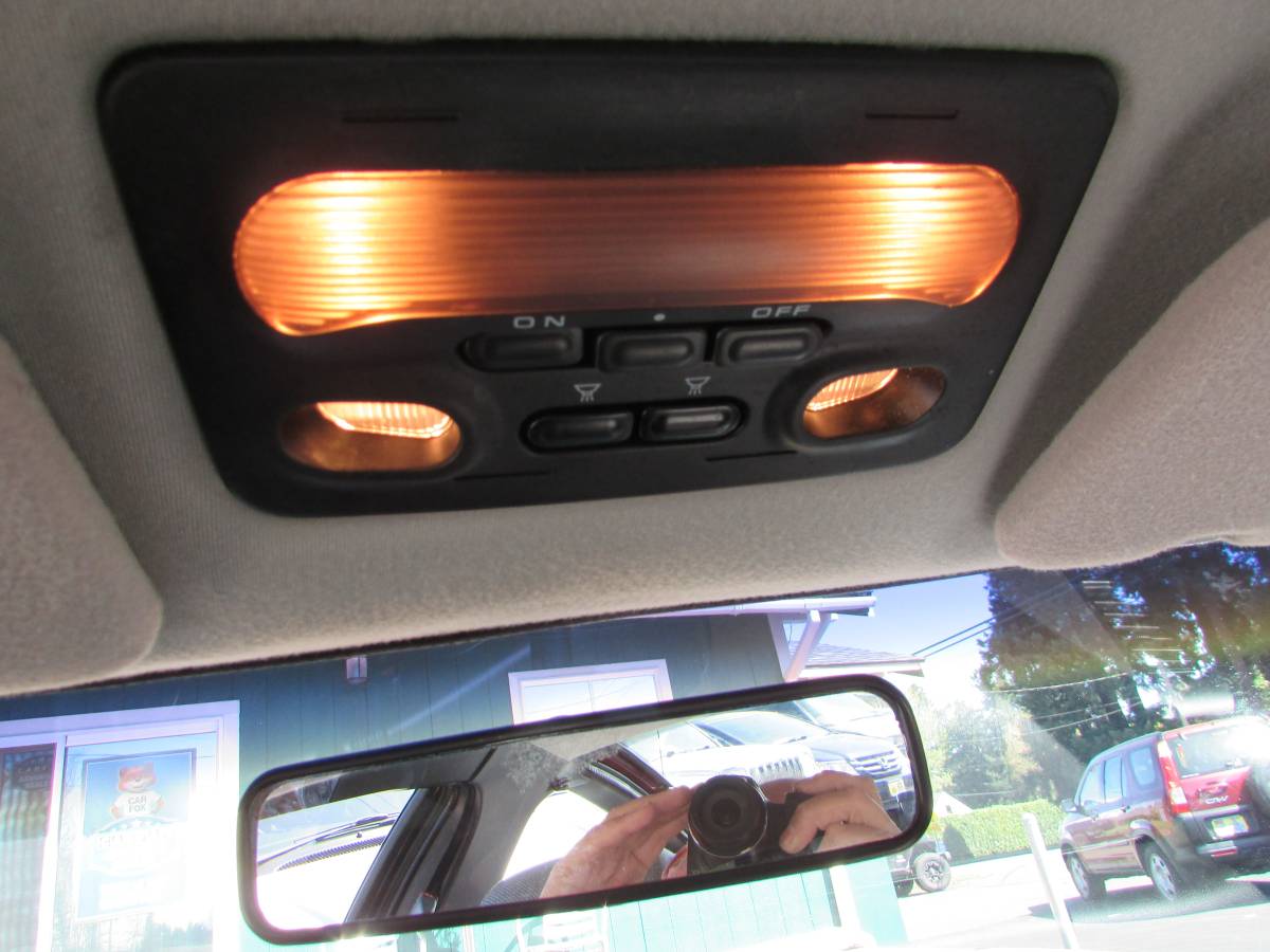 Mitsubishi-eclipse-1994-15