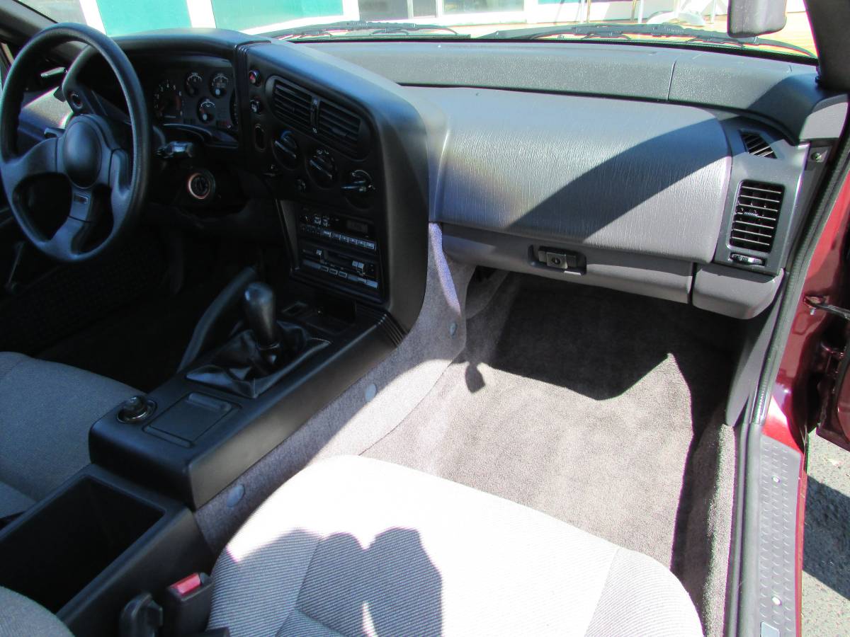 Mitsubishi-eclipse-1994-18