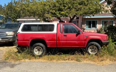 Mitsubishi-mighty-max-1990-red-5