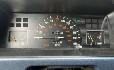 Mitsubishi-mighty-max-1994-white-13