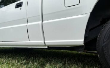 Mitsubishi-mighty-max-1994-white-16
