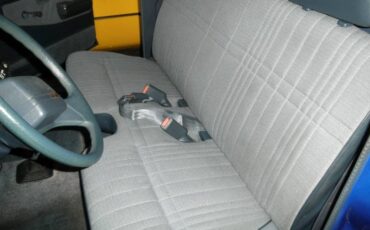Mitsubishi-mighty-max-regular-cab-pickup-truck-1991-blue-10