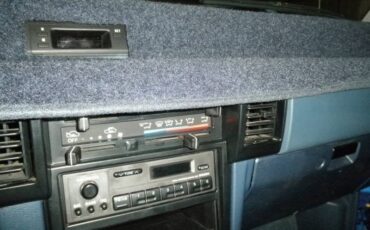 Mitsubishi-mighty-max-regular-cab-pickup-truck-1991-blue-16