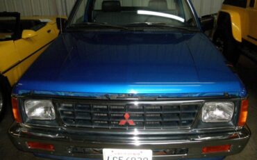 Mitsubishi-mighty-max-regular-cab-pickup-truck-1991-blue-7