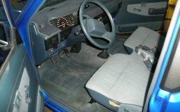 Mitsubishi-mighty-max-regular-cab-pickup-truck-1991-blue-8