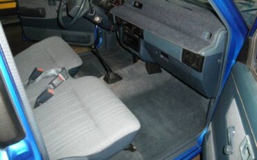 Mitsubishi-mighty-max-regular-cab-pickup-truck-1991-blue-9